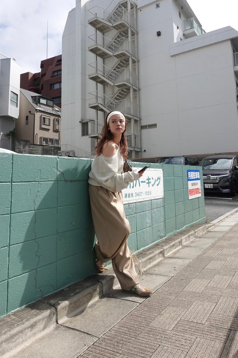 ボリュームスラックスパンツ